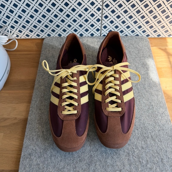 adidas Shoes - Adidas SL72 OG Sneaker (Women)